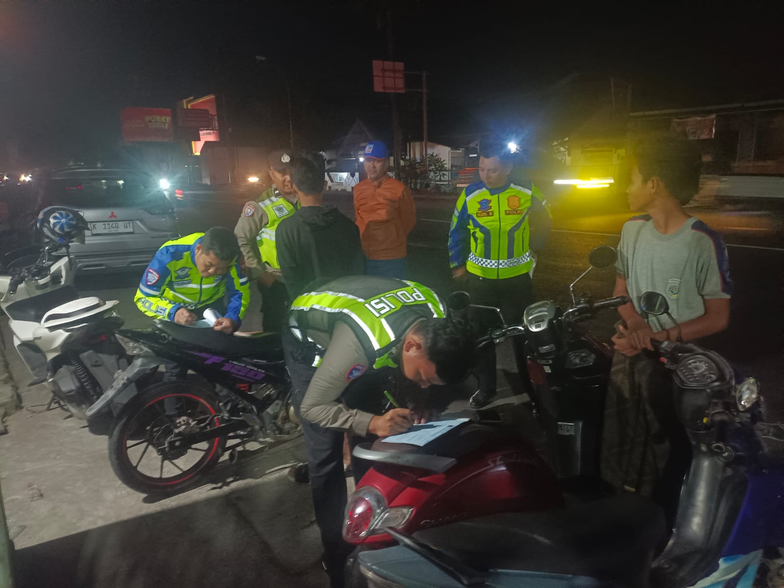 Polres Kudus Bubarkan Balap Liar, Belasan Motor Langsung Diangkut Petugas